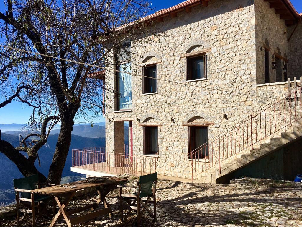 Almondhouse Suites With Fireplace - Adults Only Arachova Exterior foto